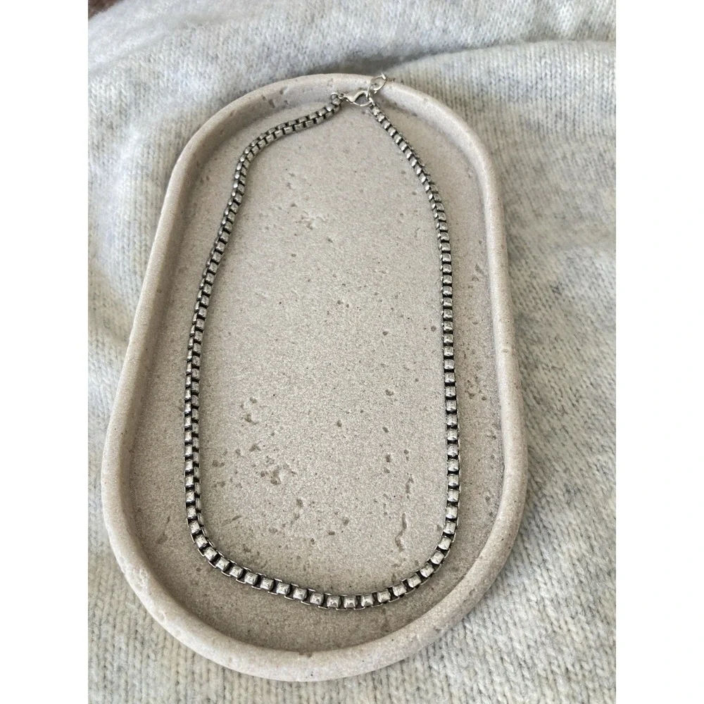 Silver Tone Square Link Tennis Necklace Collar Minimalist‎ Classic Elegant